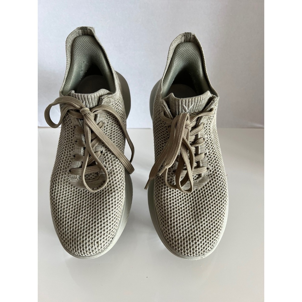 Vivaia Mesh Slip On Sneakers Beige Comfort Walking Shoes Womens US 9.5|EU 40